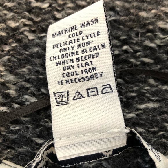 AMERICAN RAG CIE Cardigan Size Medium Black White Short Sleeve Wool Mohair - Picture 6 of 10